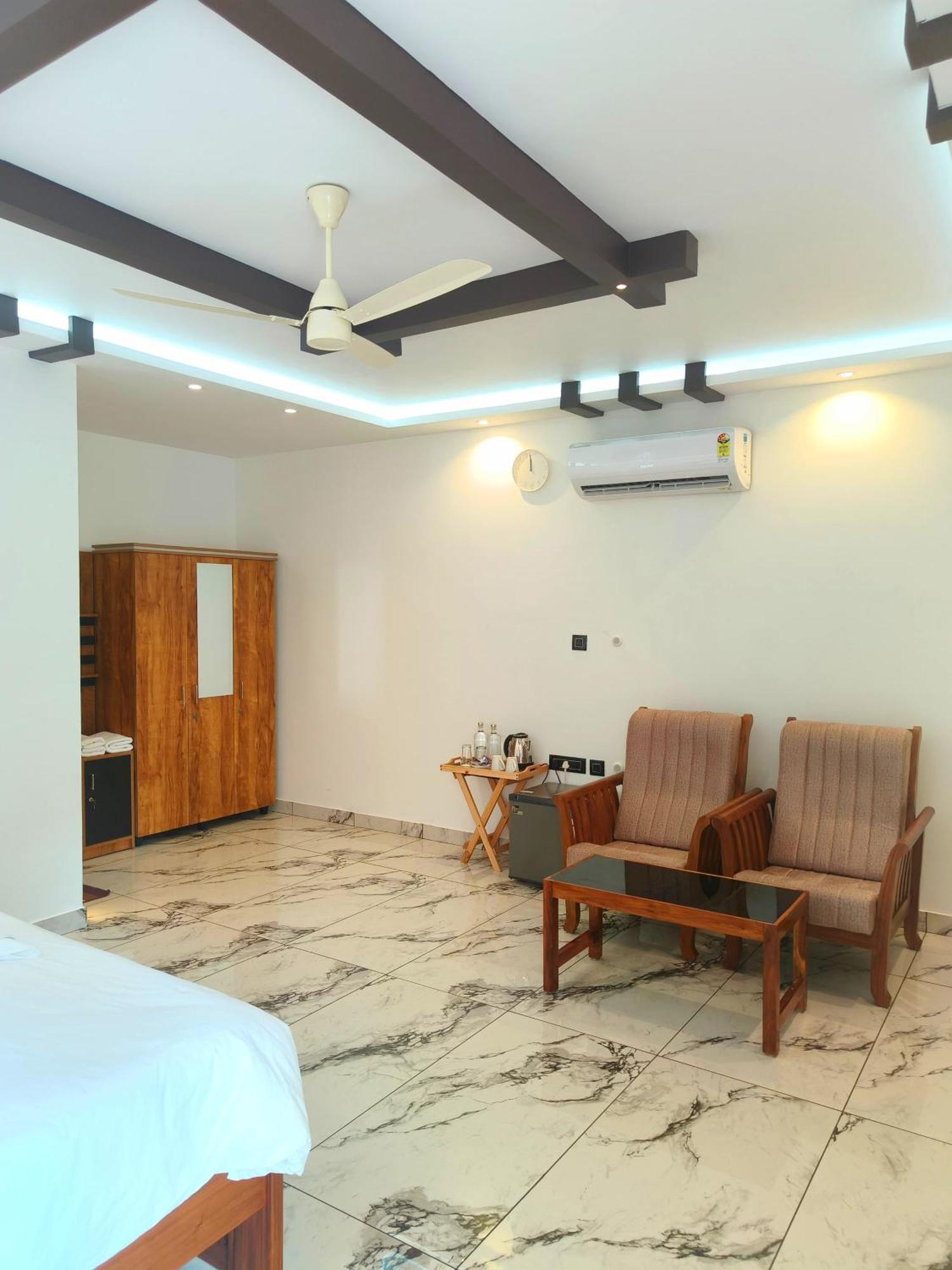 Wavealokam Beach Retreat Varkala Exterior photo