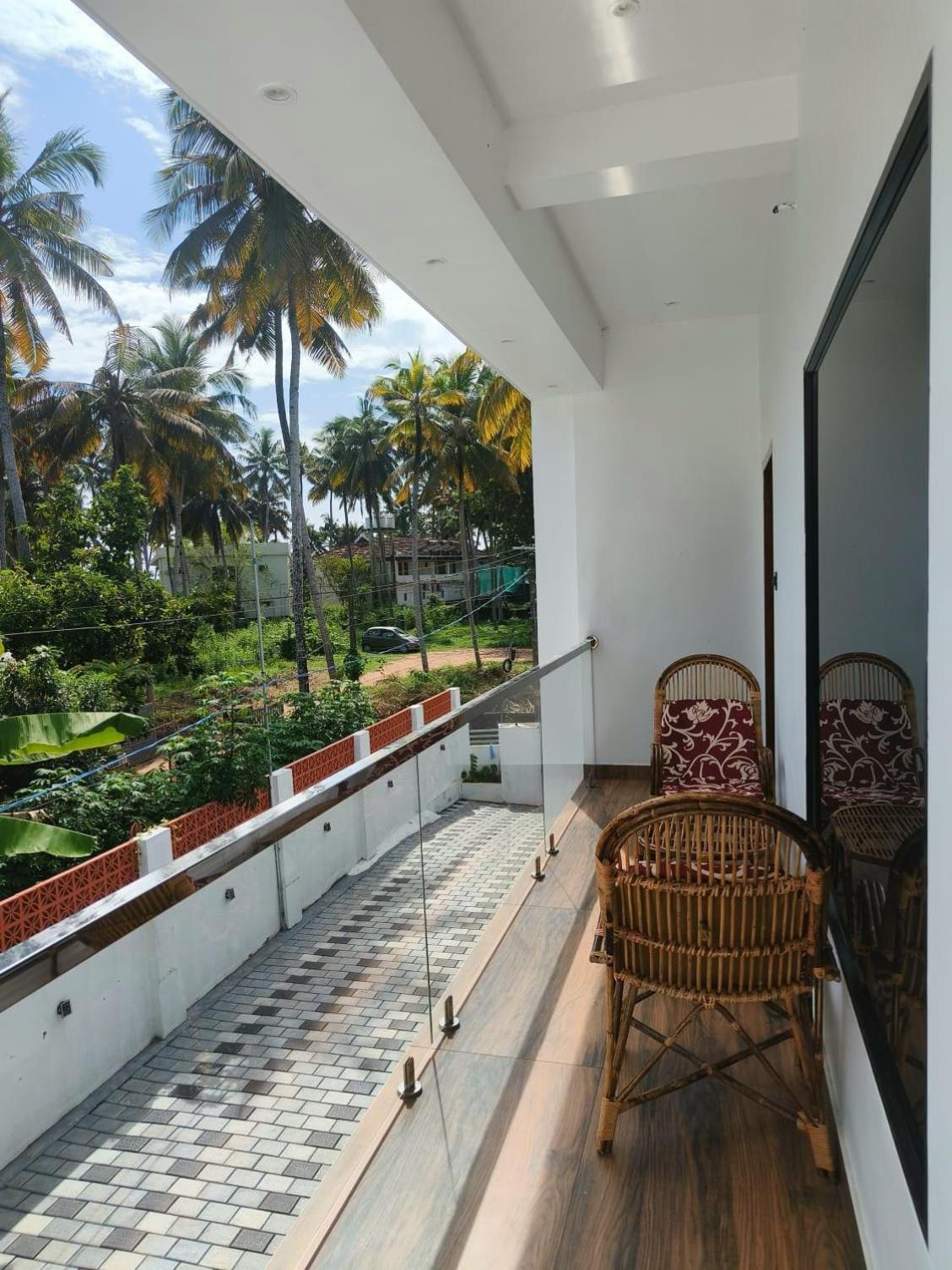 Wavealokam Beach Retreat Varkala Exterior photo